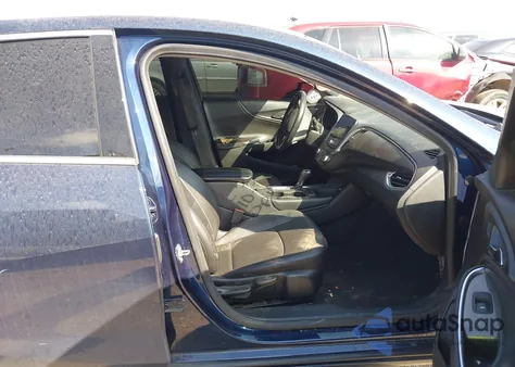 2020 Chevrolet Malibu Fwd Lt из США, поврежденный, VIN 1G1ZD5ST0LF141595